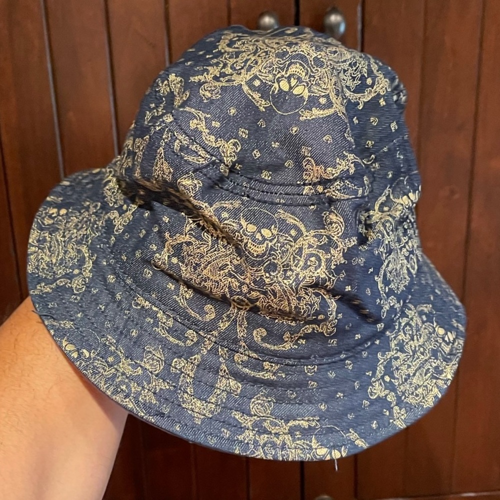 True religion bucket hat